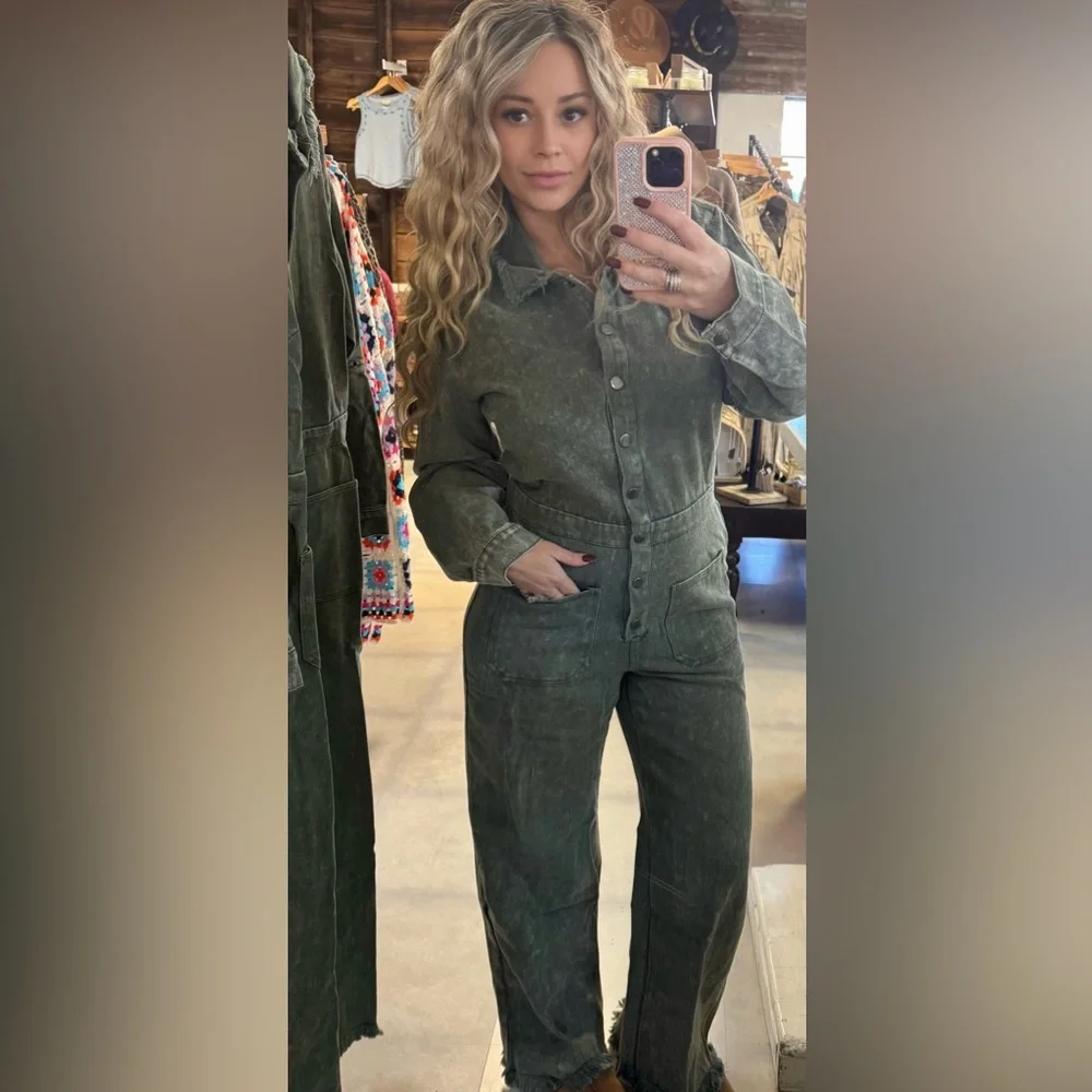 NWT UMGEE Washed Olive Denim Frayed Hem Button Down Utility Jumpsuit Coveralls - Picture 8 of 12